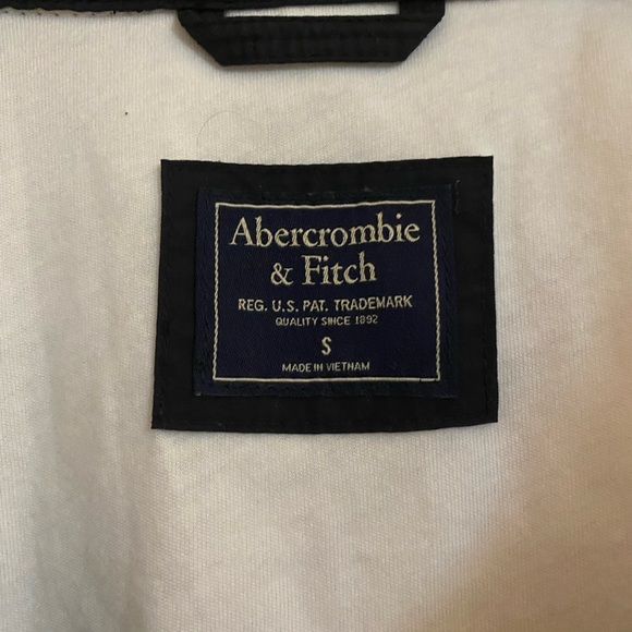 Abercrombie & Fitch cropped jacket - Picture 3 of 3